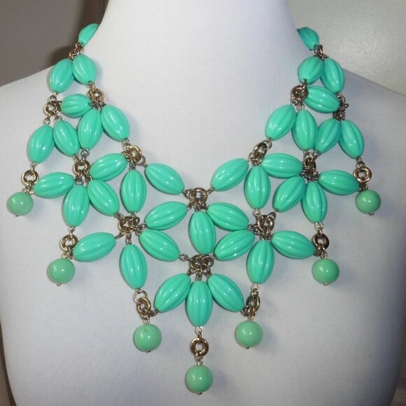 Anthropologie Turquoise Vetula Chunky Floral Flowers Statement Necklace - Picture 1 of 4